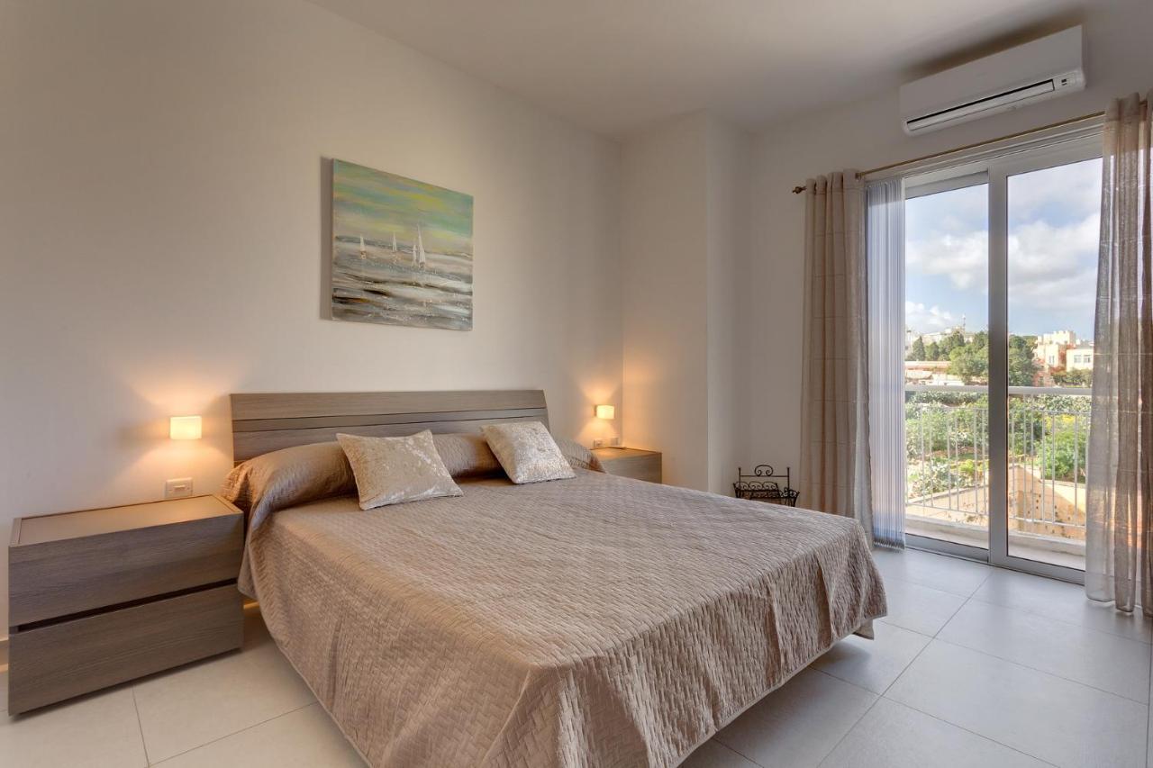 Modern Apartment In The Best Location, Perfect For Families Sliema Luaran gambar
